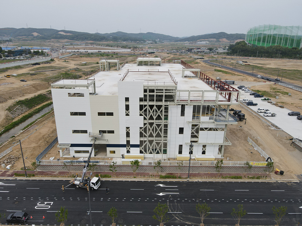 KakaoTalk_20250513_152431654_05.jpg